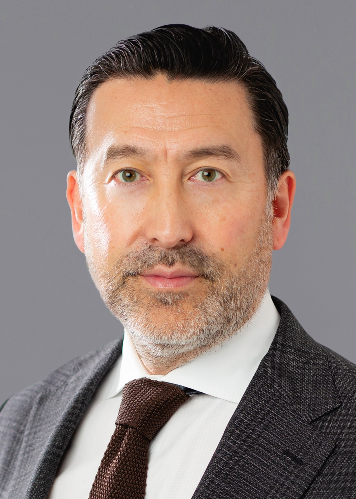 Kinji Bourchier, K.C. 弁護士